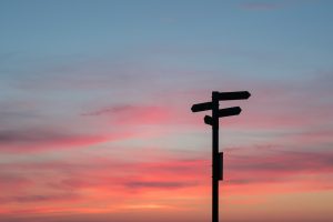 Reflexión sobre la incertidumbre, el cambio y el misterio de la vida.